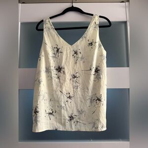 NWT Ekiuaer Floral Cream Camisole LN Sz Small Lined Tank Floral Sleeveless